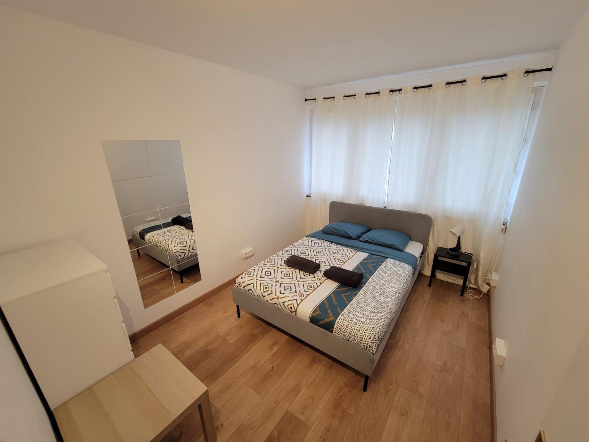 Beautiful & Cosy 3 Bedrooms Full Accommodation Ris-Orangis Екстериор снимка